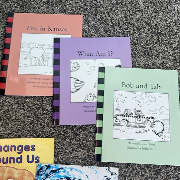 Books: Kids book Bundle of 7 books for new readers - Picture 9 of 10